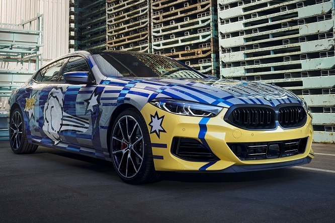 BMW Jeff Koons, mezzo milione di dollari in beneficenza