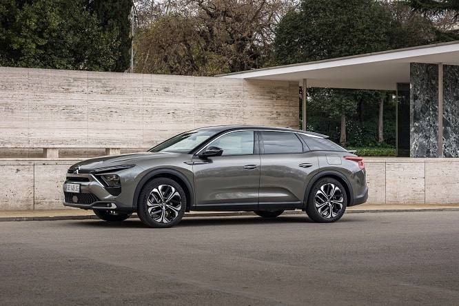 Citroën C5 X, sbarca in Italia la nuova ammiraglia francese
