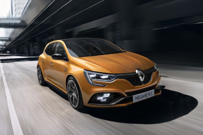 Renault Megane, adieu au thermique après 27 ans Renault Megane, addio al termico dopo 27 anni