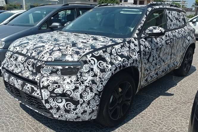 Jeep Jeepster, primo sguardo agli interni