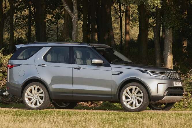 Land Rover Discovery, il suo peggior nemico è in casa