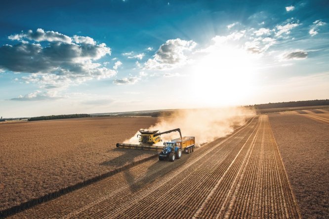 CNH Industrial, les tracteurs deviennent également électriques CNH Industrial, anche i trattori diventano elettrici
