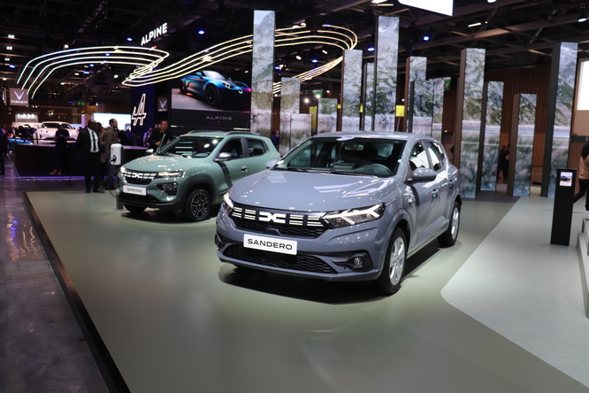 Dacia, si punta ai margini di BMW e Mercedes