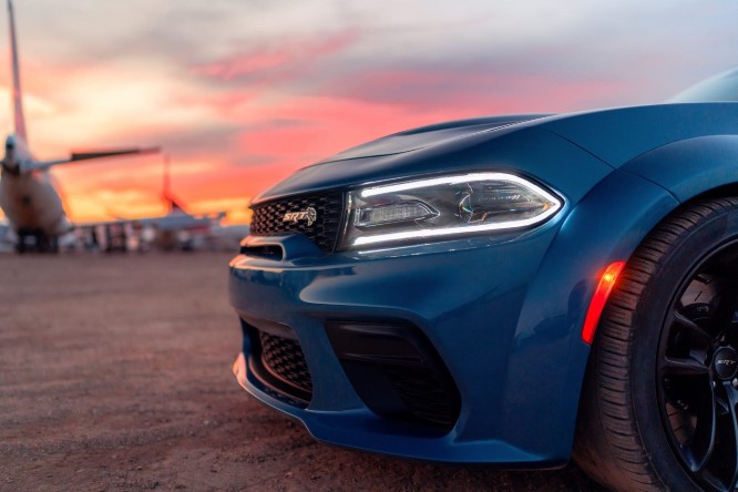 Dodge Charger a benzina non scomparirà nel 2024