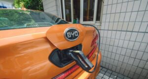 L’invasion silencieuse : Les constructeurs chinois d’électriques renversent le marché automobile français ! voiture électrique chinoise BYD