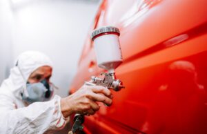 Faire repeindre sa voiture gratuitement avec son assurance : est-ce possible ? Faire repeindre la carrosserie de sa voiture