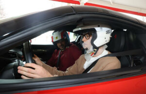 Le pécheur en visite à Maranello : sur la piste avec Ferrari