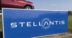 Stellantis baisse ses prix en France pour relancer ses ventes en 2026 Stellantis-baisse-ses-prix-en-France-pour-relancer-ses-ventes-en-2026