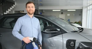 Pourquoi les marques « accessibles » tiennent mieux le choc électrique en 2026 pourquoi-les-marques-accessibles-tiennent-mieux-choc-electrique-2026