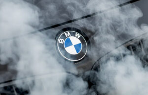 « Odeur de brûlé, fumée… » : ce rappel BMW inquiète déjà les conducteurs, ces modèles sont concernés Rappel massif BMW ce risque d’incendie inquiète les conducteurs ces modèles sont concernés